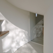 © Hiroshi Nakamura & NAP