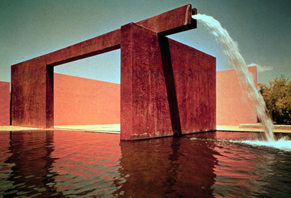 Luis Barragan_Fuente de los amantes_1964_Color